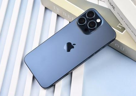 枫木镇苹果维修点分享iPhone 15 Pro Max屏幕更换全新实操风险 
